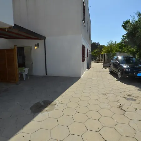 Casa Milo 아파트 *